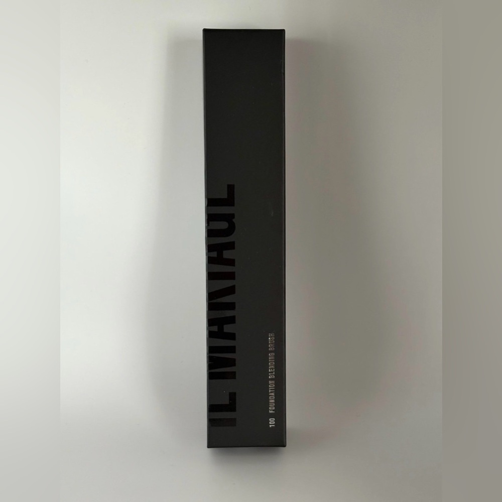 IL Makiage Foundation Blending Brush